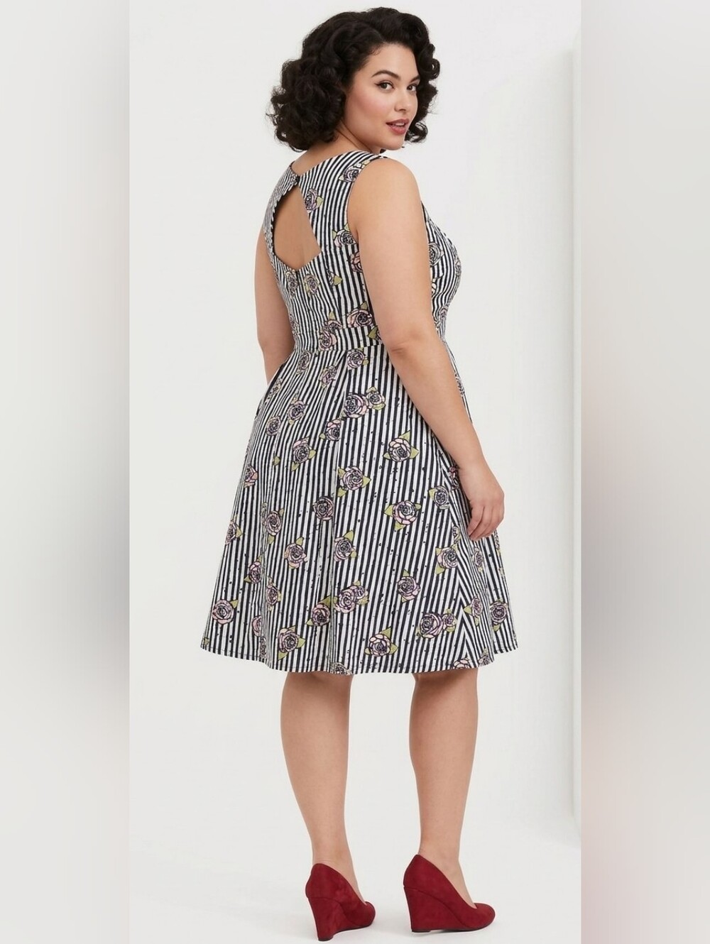 Torrid Retro Chic Rose Striped Pinup Rocker Dress Rockabilly Black Pink Size 20